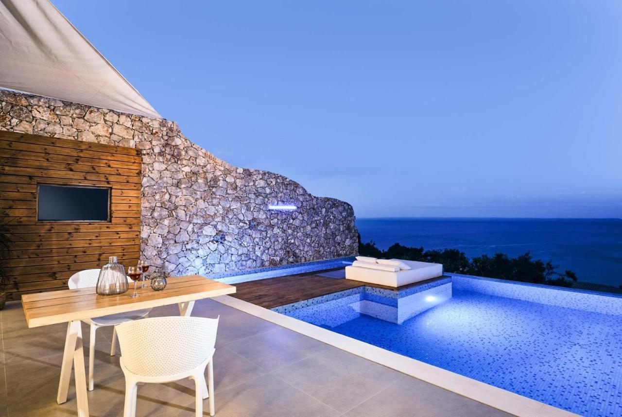 אגיוס ניקולאוס Emerald Cave Suites מראה חיצוני תמונה